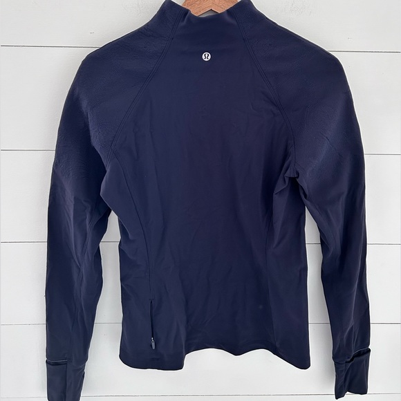 Lululemon Toasty Tech 1/2 Zip - Picture 4 of 9